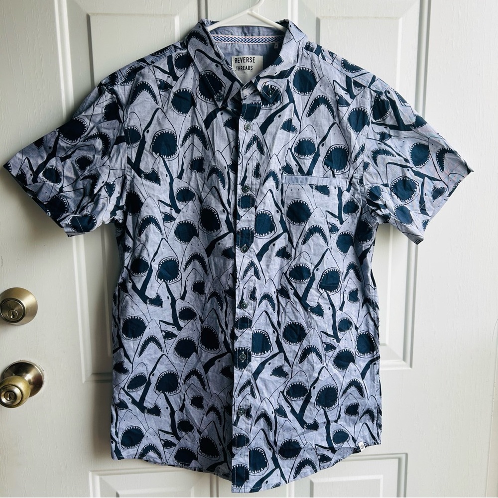 Reverse Threads Men’s short sleeve button down shirt casual sharks whimsical